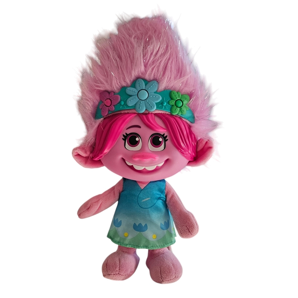 Dreamworks Trolls Topia Color Poppin Poppy Interactive Doll
